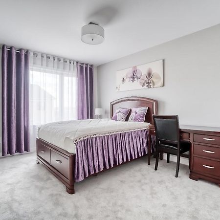 Henia'S Inn Отава Екстериор снимка